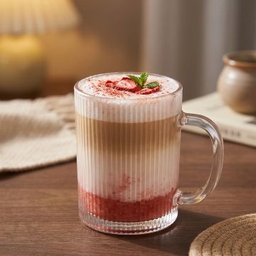 Eden & Willow 350ml clear ribbed glass coffee mug with handle